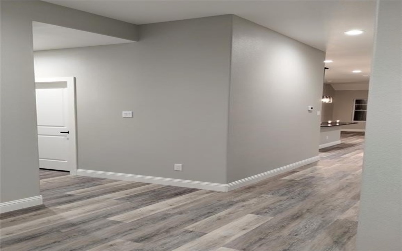 8219 Elam Road, Dallas, TX 75217, 4 Bedrooms Bedrooms, ,2 BathroomsBathrooms,Residential,For Sale,8219 Elam Road,20993415
