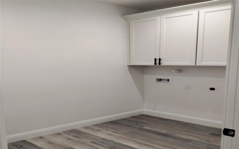 8219 Elam Road, Dallas, TX 75217, 4 Bedrooms Bedrooms, ,2 BathroomsBathrooms,Residential,For Sale,8219 Elam Road,20993415