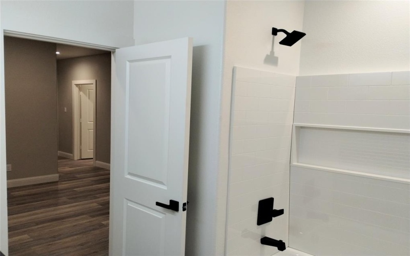 8219 Elam Road, Dallas, TX 75217, 4 Bedrooms Bedrooms, ,2 BathroomsBathrooms,Residential,For Sale,8219 Elam Road,20993415