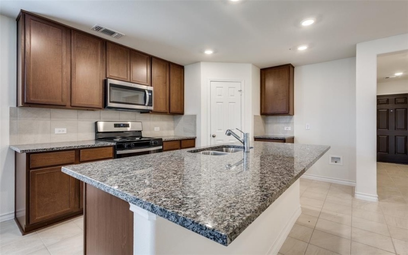 749 Windsor Drive, Princeton, TX 75407, 5 Habitaciones Habitaciones , ,2 BañosBaños,Residential,En Venta,749 Windsor Drive,0,20993422
