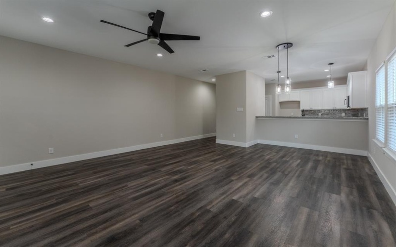 101 Inca Trail, Mabank, TX 75156, 3 Bedrooms Bedrooms, ,2 BathroomsBathrooms,Residential,For Sale,101 Inca Trail,20993428