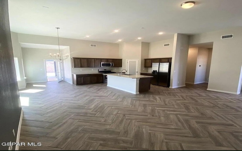 408 Davis Greenwood Court, Vinton, TX 79821, 3 Bedrooms Bedrooms, ,2 BathroomsBathrooms,Residential,For Sale,408 Davis Greenwood Court,881320