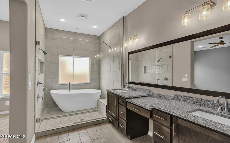 408 Davis Greenwood Court, Vinton, TX 79821, 3 Bedrooms Bedrooms, ,2 BathroomsBathrooms,Residential,For Sale,408 Davis Greenwood Court,881320