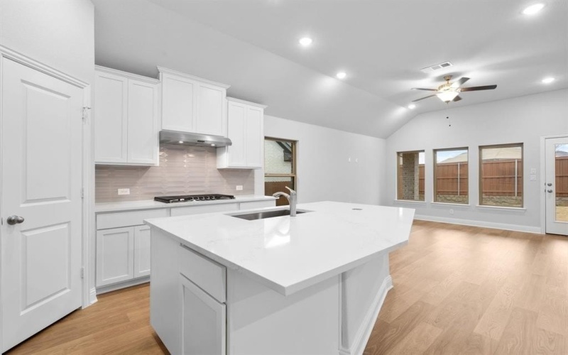 3933 Lakefield Drive, Crandall, TX 75114, 3 Habitaciones Habitaciones , ,2 BañosBaños,Residential,En Venta,3933 Lakefield Drive,0,20993442