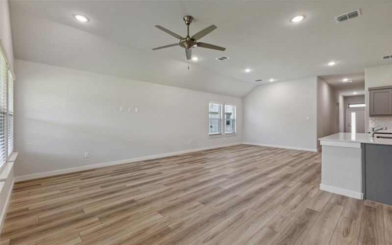 1947 Callington Way, Forney, TX 75126, 4 Bedrooms Bedrooms, ,2 BathroomsBathrooms,Residential,For Sale,1947 Callington Way,20993470