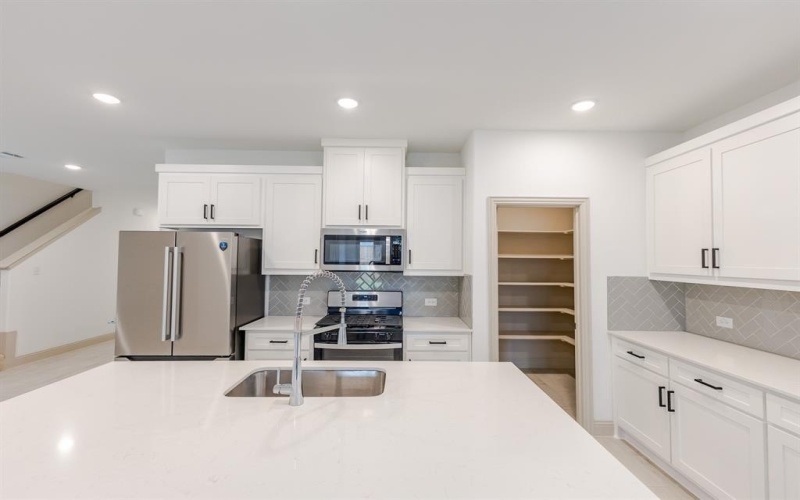 3009 Isla Terrace, Princeton, TX 75407, 4 Bedrooms Bedrooms, ,2 BathroomsBathrooms,Residential,For Sale,3009 Isla Terrace,20993482