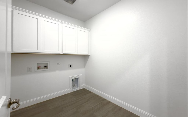 608 Tenor Drive, Forney, TX 75126, 4 Bedrooms Bedrooms, ,2 BathroomsBathrooms,Residential,For Sale,608 Tenor Drive,0,20993489