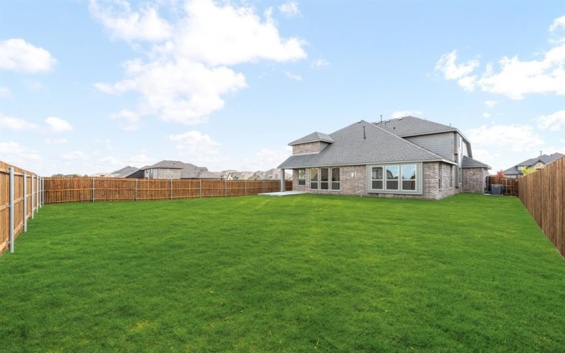 208 Rosewood Drive, Glenn Heights, TX 75154, 6 Habitaciones Habitaciones , ,6 BañosBaños,Residential,En Venta,208 Rosewood Drive,0,20993502