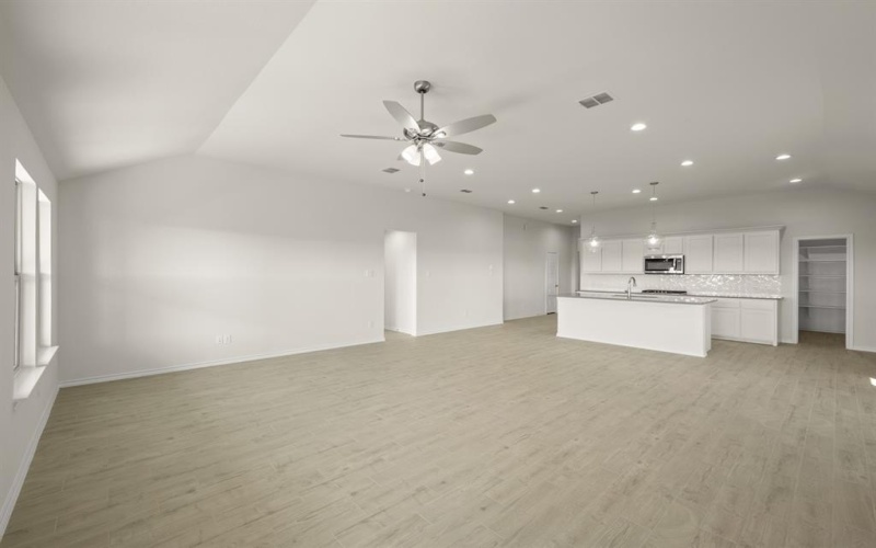 721 Scarlet Sage Drive, Waxahachie, TX 75165, 3 Habitaciones Habitaciones , ,2 BañosBaños,Residential,En Venta,721 Scarlet Sage Drive,0,20993511