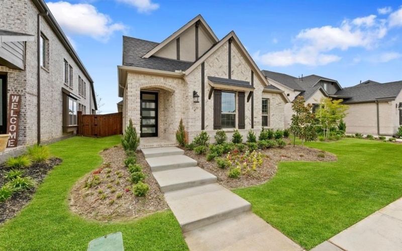 2720 Holland Court, Celina, TX 75009, 3 Bedrooms Bedrooms, ,2 BathroomsBathrooms,Residential,For Sale,2720 Holland Court,20993543