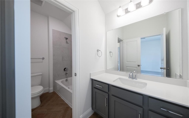 402 Heritage Hill Drive, Forney, TX 75126, 4 Habitaciones Habitaciones , ,3 BañosBaños,Residential,En Venta,402 Heritage Hill Drive,0,20993556