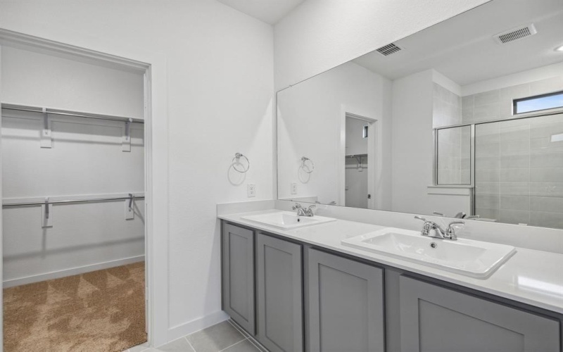 1003 London Town Lane, McKinney, TX 75071, 4 Bedrooms Bedrooms, ,2 BathroomsBathrooms,Residential,For Sale,1003 London Town Lane,20993593