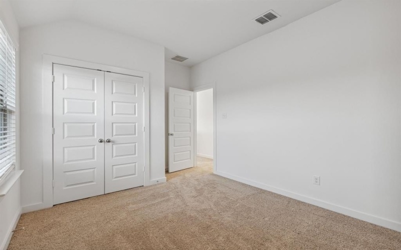 1003 London Town Lane, McKinney, TX 75071, 4 Bedrooms Bedrooms, ,2 BathroomsBathrooms,Residential,For Sale,1003 London Town Lane,20993593
