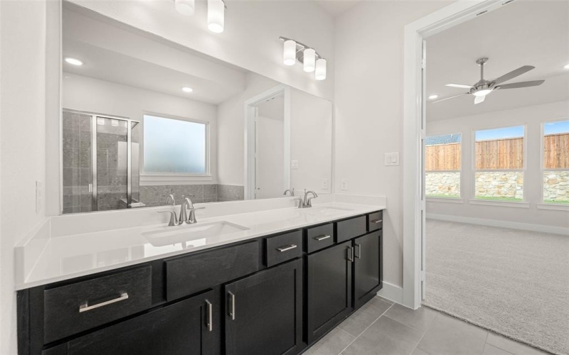 2239 Shady Elm, Midlothian, TX 76065, 3 Habitaciones Habitaciones , ,2 BañosBaños,Residential,En Venta,2239 Shady Elm,0,20993596