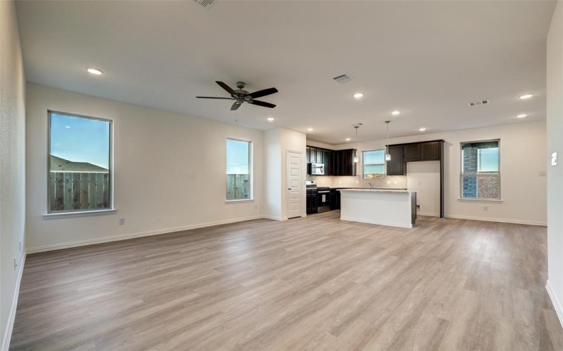 106 Drovers Drive, Cleburne, TX 76031, 4 Bedrooms Bedrooms, ,2 BathroomsBathrooms,Residential,For Sale,106 Drovers Drive,20993607