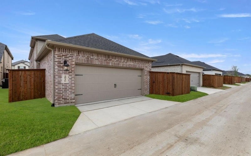 2816 Chester Drive, Celina, TX 75009, 4 Habitaciones Habitaciones , ,3 BañosBaños,Residential,En Venta,2816 Chester Drive,0,20993611