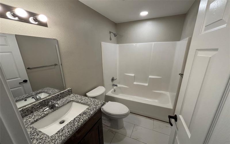 803 Hulme Street, Bowie, TX 76230, 2 Bedrooms Bedrooms, ,2 BathroomsBathrooms,Residential,For Sale,803 Hulme Street,20993612
