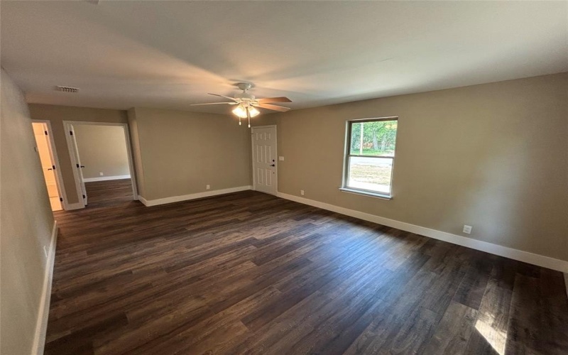 803 Hulme Street, Bowie, TX 76230, 2 Bedrooms Bedrooms, ,2 BathroomsBathrooms,Residential,For Sale,803 Hulme Street,20993612