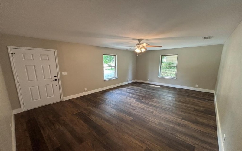 803 Hulme Street, Bowie, TX 76230, 2 Bedrooms Bedrooms, ,2 BathroomsBathrooms,Residential,For Sale,803 Hulme Street,20993612