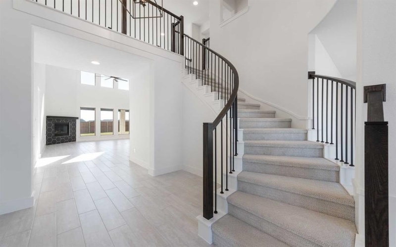 10449 Gray Hills Drive, Fort Worth, TX 76126, 5 Habitaciones Habitaciones , ,5 BañosBaños,Residential,En Venta,10449 Gray Hills Drive,0,20993628