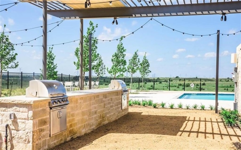 10449 Gray Hills Drive, Fort Worth, TX 76126, 5 Bedrooms Bedrooms, ,5 BathroomsBathrooms,Residential,For Sale,10449 Gray Hills Drive,20993628