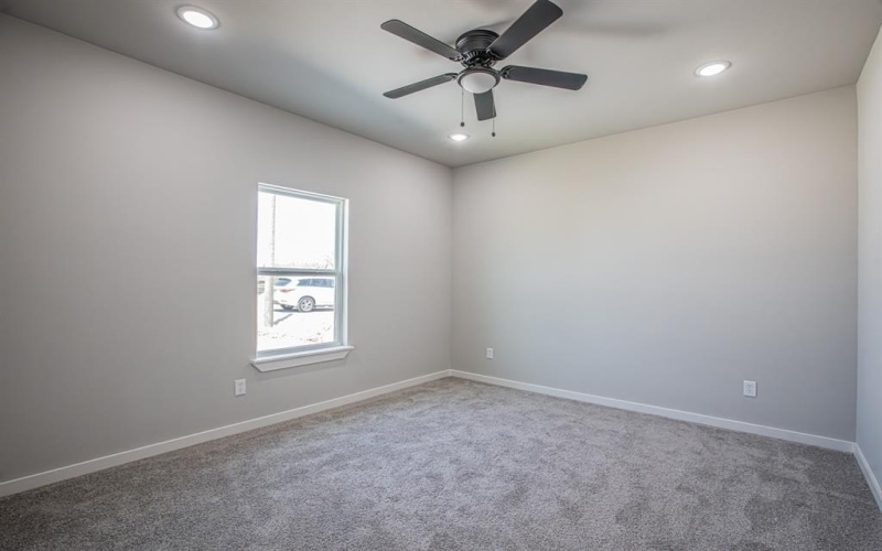 124 Brookview Drive, Bridgeport, TX 76426, 4 Bedrooms Bedrooms, ,2 BathroomsBathrooms,Residential,For Sale,124 Brookview Drive,20985664