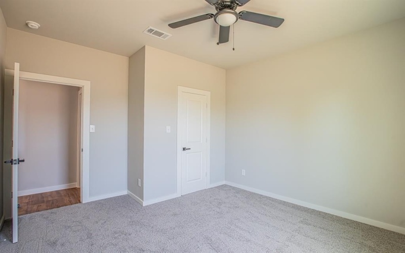 124 Brookview Drive, Bridgeport, TX 76426, 4 Bedrooms Bedrooms, ,2 BathroomsBathrooms,Residential,For Sale,124 Brookview Drive,20985664