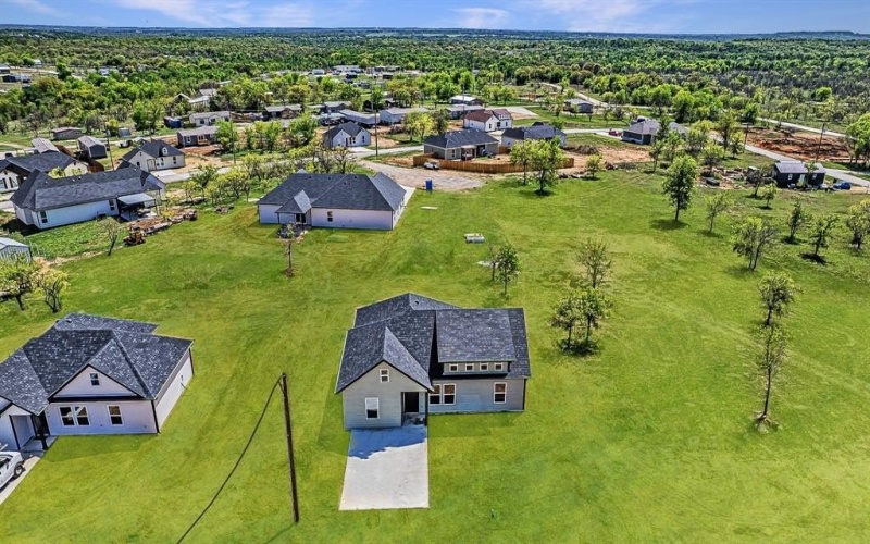 124 Brookview Drive, Bridgeport, TX 76426, 4 Bedrooms Bedrooms, ,2 BathroomsBathrooms,Residential,For Sale,124 Brookview Drive,20985664