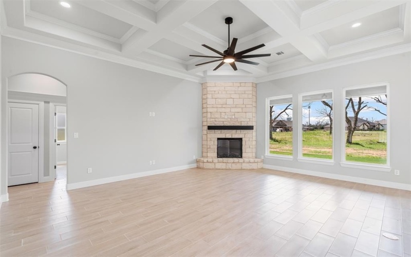 2172 Middlewood Circle, Granbury, TX 76049, 5 Bedrooms Bedrooms, ,2 BathroomsBathrooms,Residential,For Sale,2172 Middlewood Circle,20987084