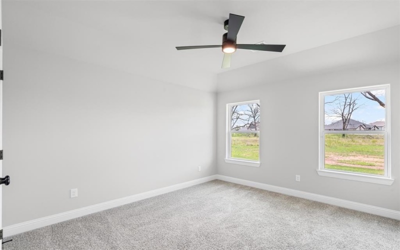 2172 Middlewood Circle, Granbury, TX 76049, 5 Bedrooms Bedrooms, ,2 BathroomsBathrooms,Residential,For Sale,2172 Middlewood Circle,20987084
