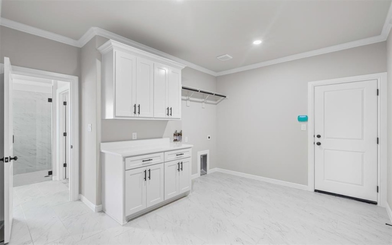 2172 Middlewood Circle, Granbury, TX 76049, 5 Bedrooms Bedrooms, ,2 BathroomsBathrooms,Residential,For Sale,2172 Middlewood Circle,20987084