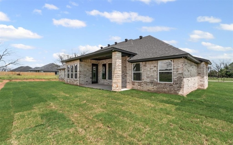 2172 Middlewood Circle, Granbury, TX 76049, 5 Bedrooms Bedrooms, ,2 BathroomsBathrooms,Residential,For Sale,2172 Middlewood Circle,20987084