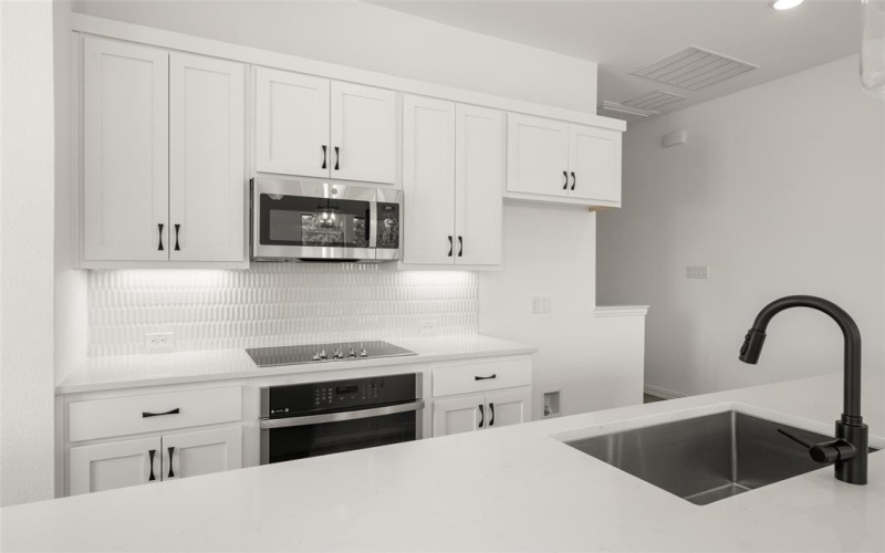 632 Big Bend, Mansfield, TX 76063, 3 Bedrooms Bedrooms, ,2 BathroomsBathrooms,Residential,For Sale,632 Big Bend,20987328