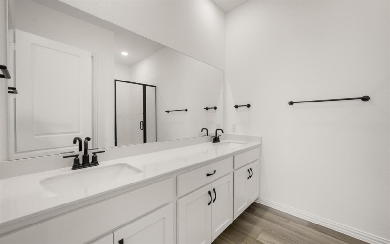 632 Big Bend, Mansfield, TX 76063, 3 Bedrooms Bedrooms, ,2 BathroomsBathrooms,Residential,For Sale,632 Big Bend,20987328