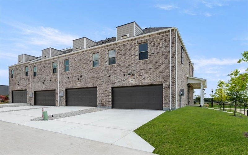 632 Big Bend, Mansfield, TX 76063, 3 Bedrooms Bedrooms, ,2 BathroomsBathrooms,Residential,For Sale,632 Big Bend,20987328