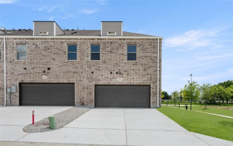 632 Big Bend, Mansfield, TX 76063, 3 Bedrooms Bedrooms, ,2 BathroomsBathrooms,Residential,For Sale,632 Big Bend,20987328