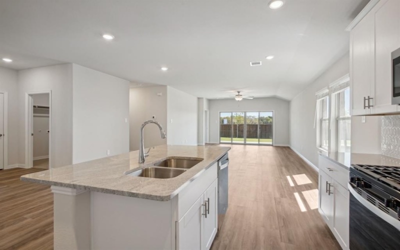 608 River Ridge Drive, Princeton, TX 75071, 4 Bedrooms Bedrooms, ,3 BathroomsBathrooms,Residential,For Sale,608 River Ridge Drive,20990867