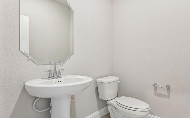 6629 Creek Edge Circle, Fort Worth, TX 76036, 5 Bedrooms Bedrooms, ,3 BathroomsBathrooms,Residential,For Sale,6629 Creek Edge Circle,20991088