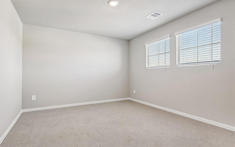 6629 Creek Edge Circle, Fort Worth, TX 76036, 5 Bedrooms Bedrooms, ,3 BathroomsBathrooms,Residential,For Sale,6629 Creek Edge Circle,20991088