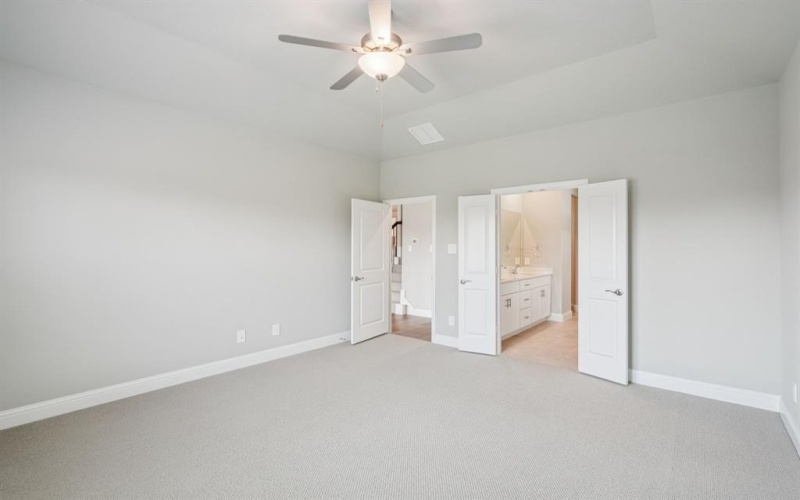 6625 Creek Edge Circle, Fort Worth, TX 76036, 5 Bedrooms Bedrooms, ,3 BathroomsBathrooms,Residential,For Sale,6625 Creek Edge Circle,0,20991095