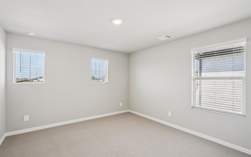 6625 Creek Edge Circle, Fort Worth, TX 76036, 5 Bedrooms Bedrooms, ,3 BathroomsBathrooms,Residential,For Sale,6625 Creek Edge Circle,0,20991095
