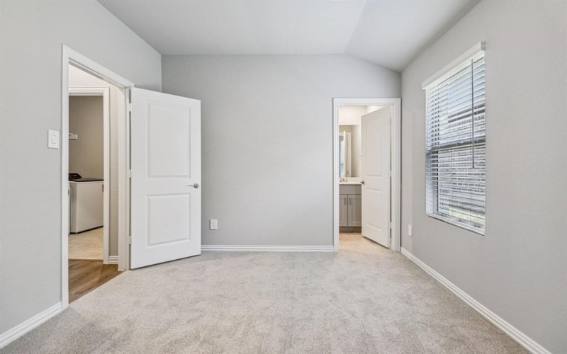 6621 Creek Edge Circle, Fort Worth, TX 76036, 4 Bedrooms Bedrooms, ,3 BathroomsBathrooms,Residential,For Sale,6621 Creek Edge Circle,0,20991106