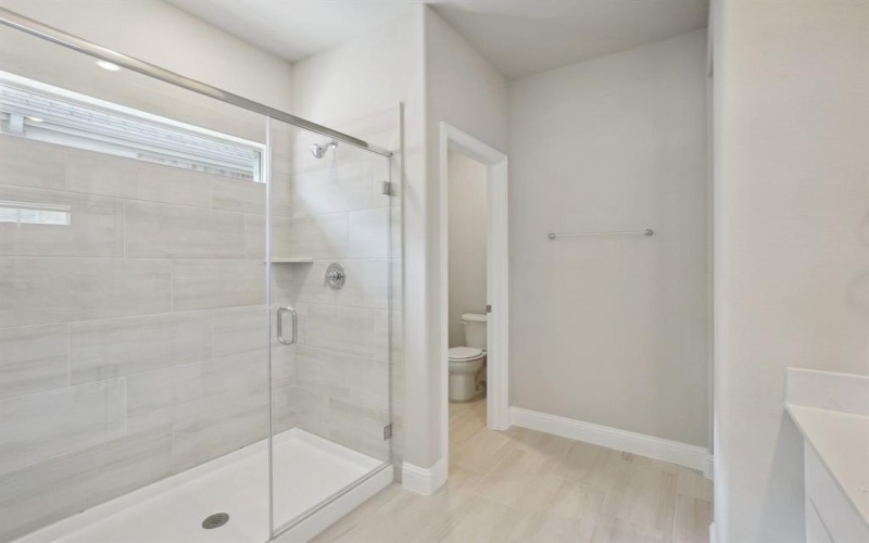 6601 Creek Edge Circle, Fort Worth, TX 76036, 5 Habitaciones Habitaciones , ,3 BañosBaños,Residential,En Venta,6601 Creek Edge Circle,20992014