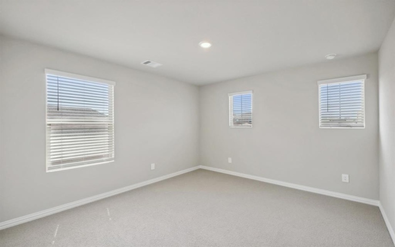 6601 Creek Edge Circle, Fort Worth, TX 76036, 5 Habitaciones Habitaciones , ,3 BañosBaños,Residential,En Venta,6601 Creek Edge Circle,20992014