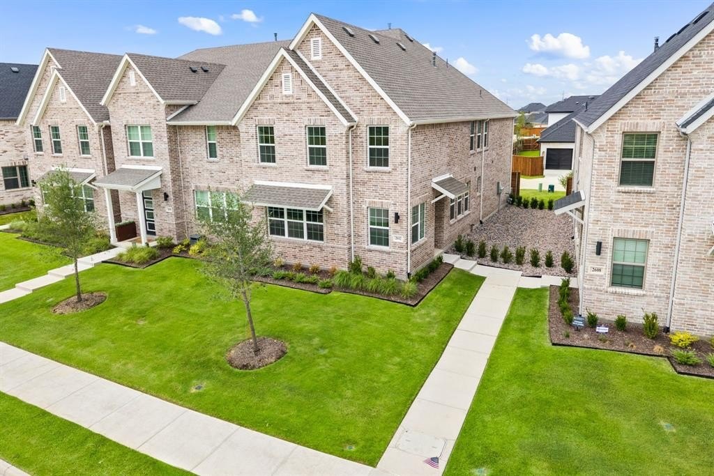 2612 Red Tailed Hawk Lane, McKinney, TX 75071, 3 Bedrooms Bedrooms, ,2 BathroomsBathrooms,Residential,For Sale,2612 Red Tailed Hawk Lane,20992286