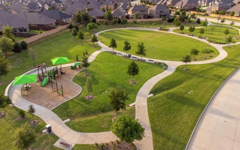2612 Red Tailed Hawk Lane, McKinney, TX 75071, 3 Bedrooms Bedrooms, ,2 BathroomsBathrooms,Residential,For Sale,2612 Red Tailed Hawk Lane,20992286