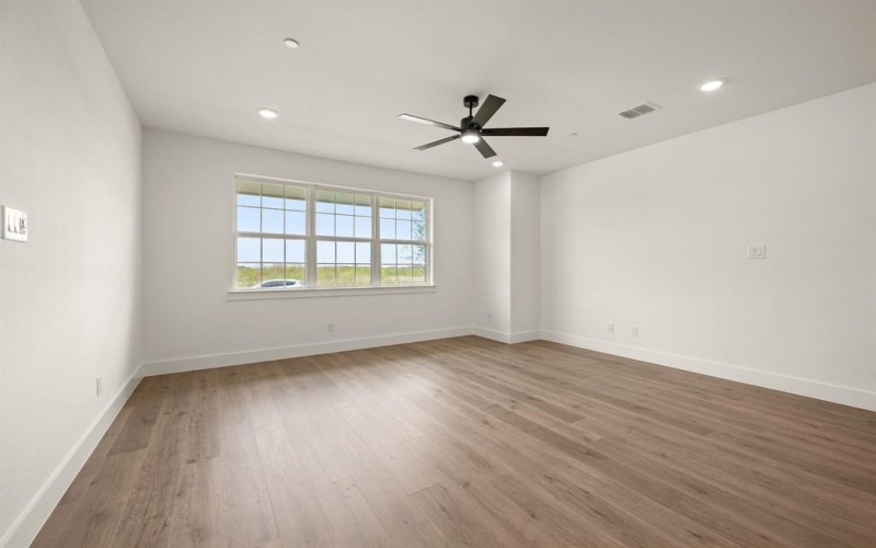 2612 Red Tailed Hawk Lane, McKinney, TX 75071, 3 Bedrooms Bedrooms, ,2 BathroomsBathrooms,Residential,For Sale,2612 Red Tailed Hawk Lane,20992286