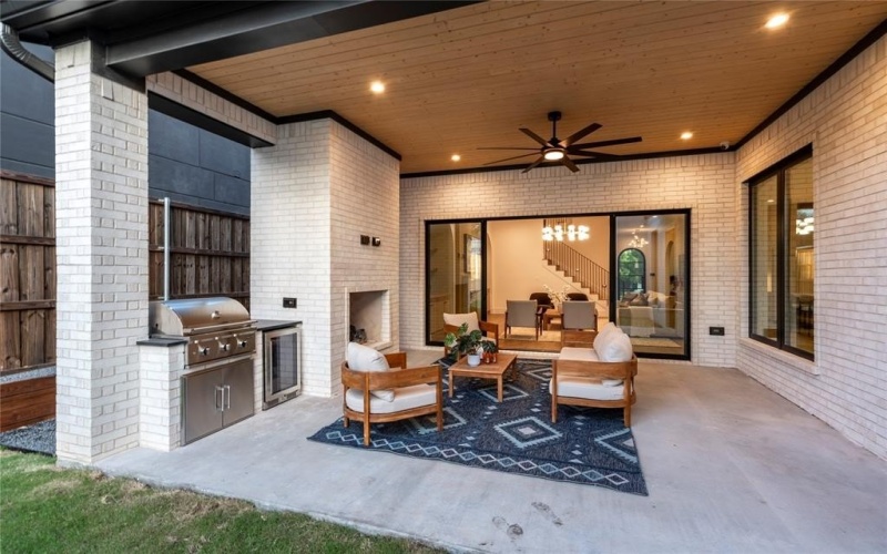 6211 Llano Avenue, Dallas, TX 75214, 4 Bedrooms Bedrooms, ,5 BathroomsBathrooms,Residential,For Sale,6211 Llano Avenue,20992314