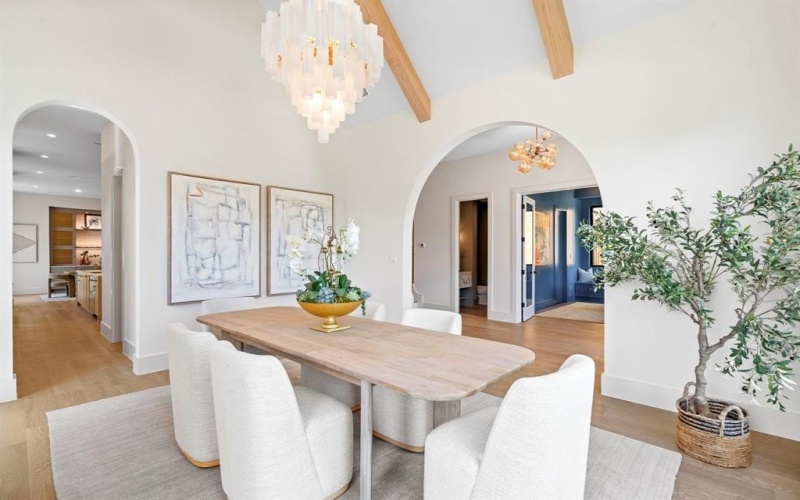 6211 Llano Avenue, Dallas, TX 75214, 4 Bedrooms Bedrooms, ,5 BathroomsBathrooms,Residential,For Sale,6211 Llano Avenue,20992314