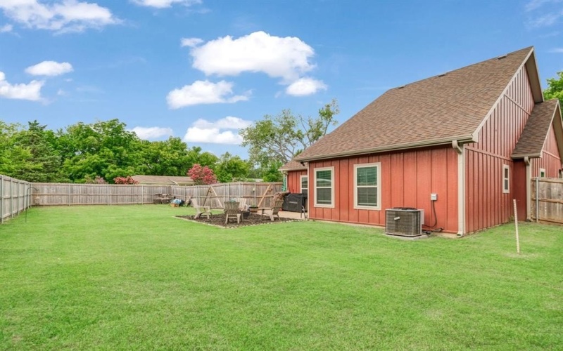 130 Fairview Street, Blossom, TX 75416, 3 Habitaciones Habitaciones , ,2 BañosBaños,Residential,En Venta,130 Fairview Street,20992708